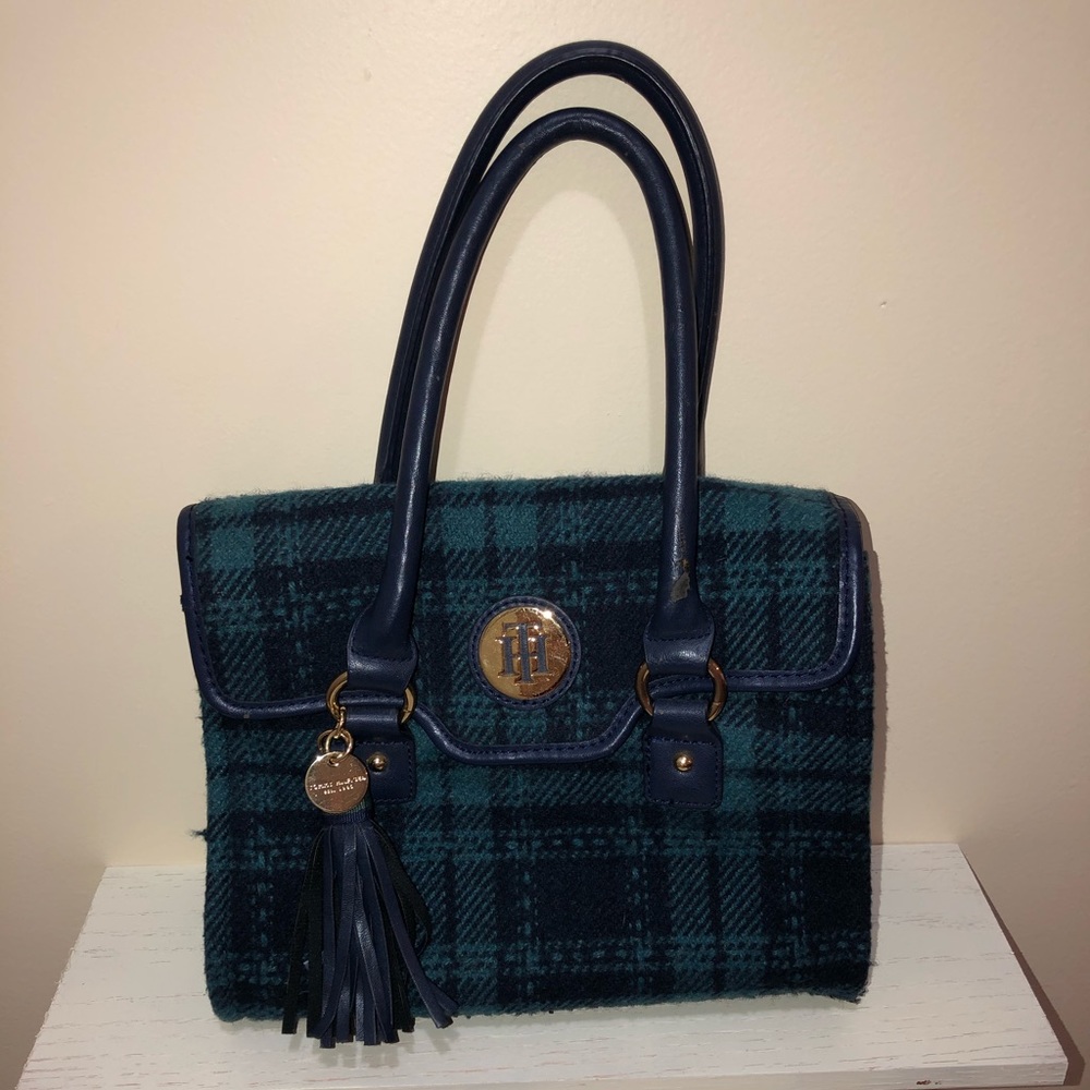 Vintage Tommy Hilfiger purse